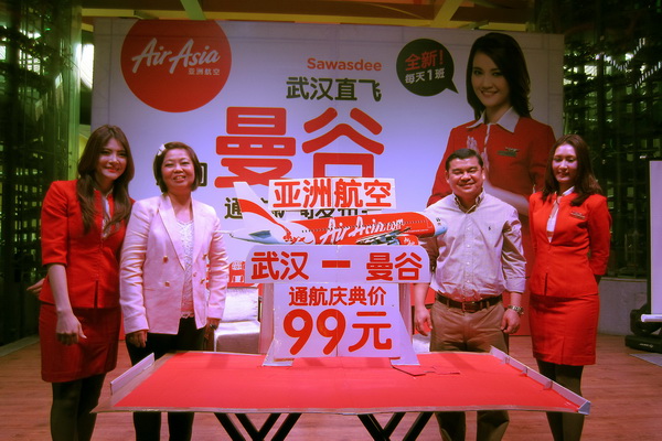 air asia wuhan route
