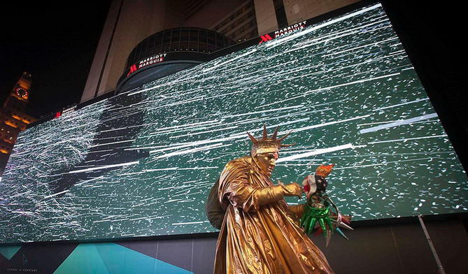 timesquare billboard biggest google2