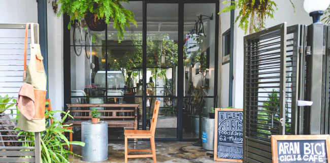 Aran-Bici-&-Barka-Bar