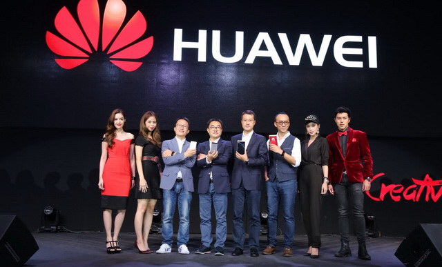 Huawei P8 celeb