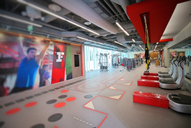 fittness first แพลตตินั่ม เอไอเอ 3