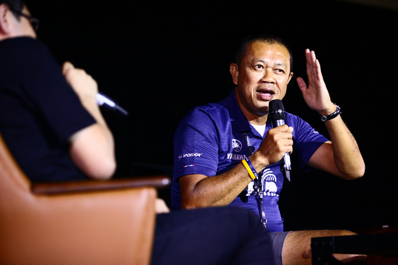 เนวิน-ชิดชอบ-(2)-re