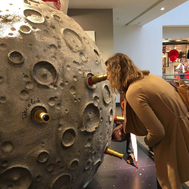 ที่ดวงจันทร์ ส่องได้ด้วยนะ