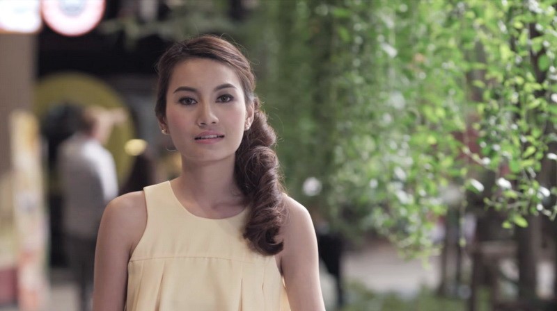 toyota fortuner woman