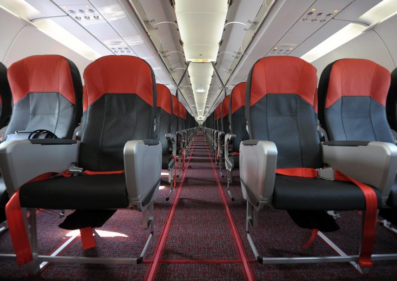 Resize Vietjet Aircraft interior