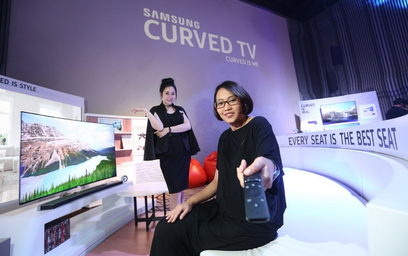 samsung-curve-is-me-tv-1