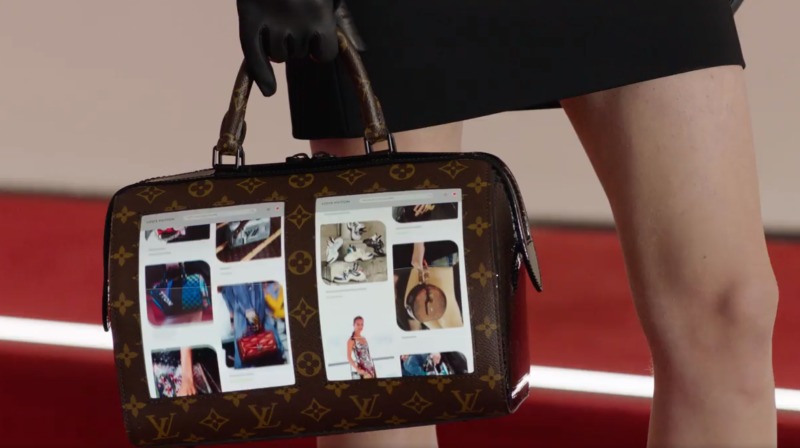 ล้ำไปปี 3019 เลยจ้า Louis Vuitton เปิดตัวกระเป๋าพร้อมจอ AMOLED ในคอนเซ็ปต์ Canvas of the Future ...