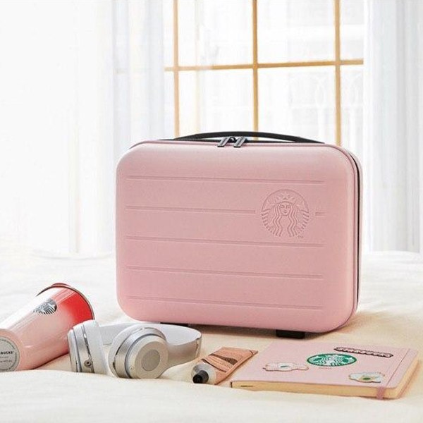 starbucks-korea-luggage