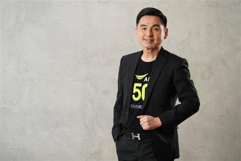 คุณสมชัย เลิศสุทธิวงศ์ เอไอเอส ais