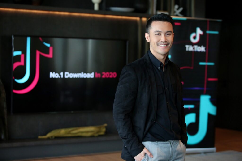 TikTok สุรยศ เอี่ยมละออ Marketing B2C ติ๊กต่อก