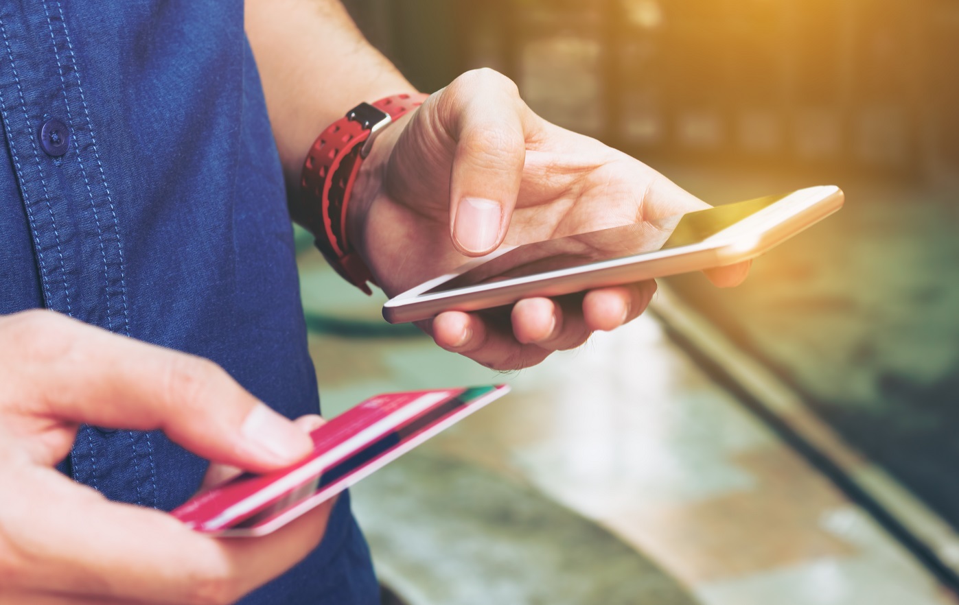 shutterstock_loan app fintech