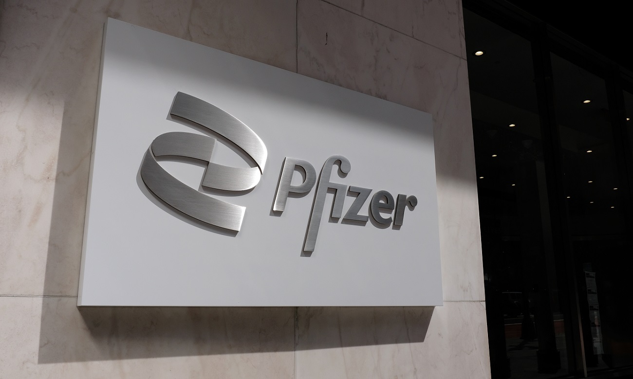 shutterstock_pfizer office logo