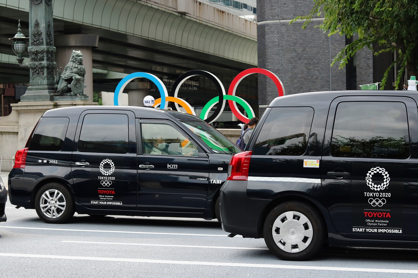 shutterstock_toyota taxi olympic โอลิมปิก