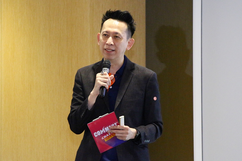 นายพรชัย จันทรศุภแสง ผู้อำนวยการฝ่ายสื่อไอซีทีและการจัดงาน บมจ. เออาร์ไอพี