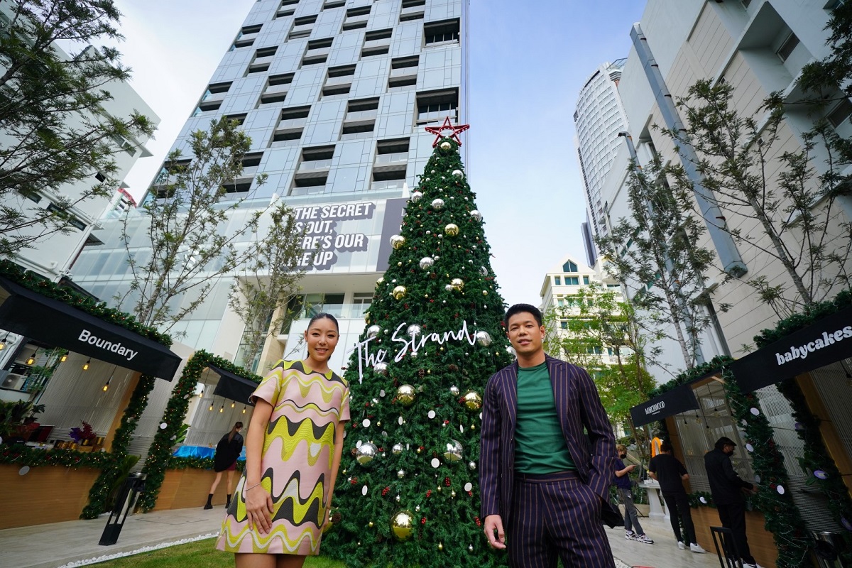 THE STRAND - K.Tanya & K.Chawin