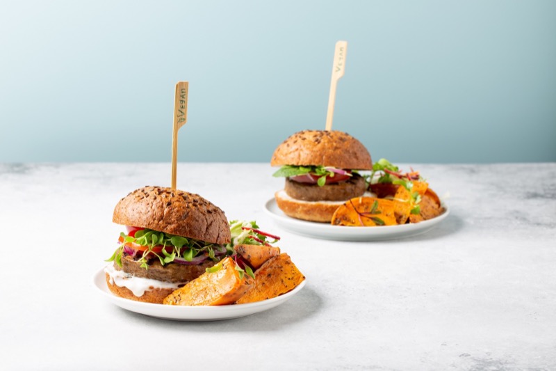 Restaurant-Trends-2022_Meat Free Plant Based Burger