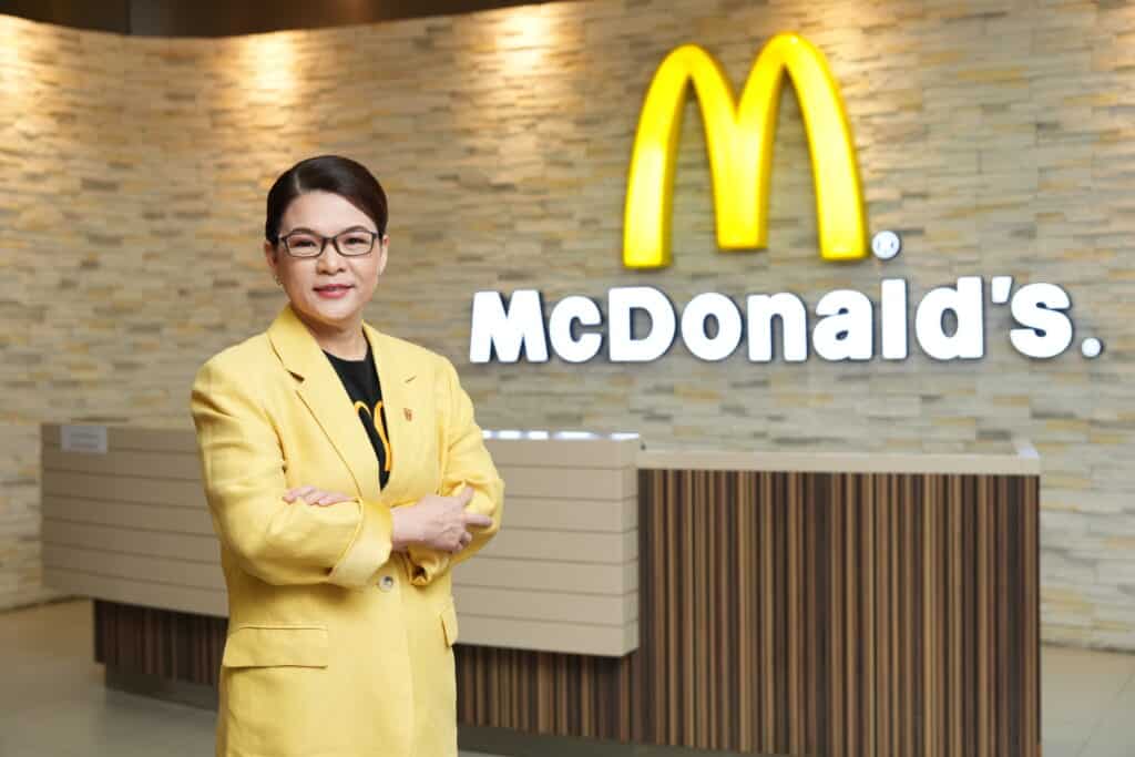 คุณกิตติวรรณ อนุเวชสกุล 