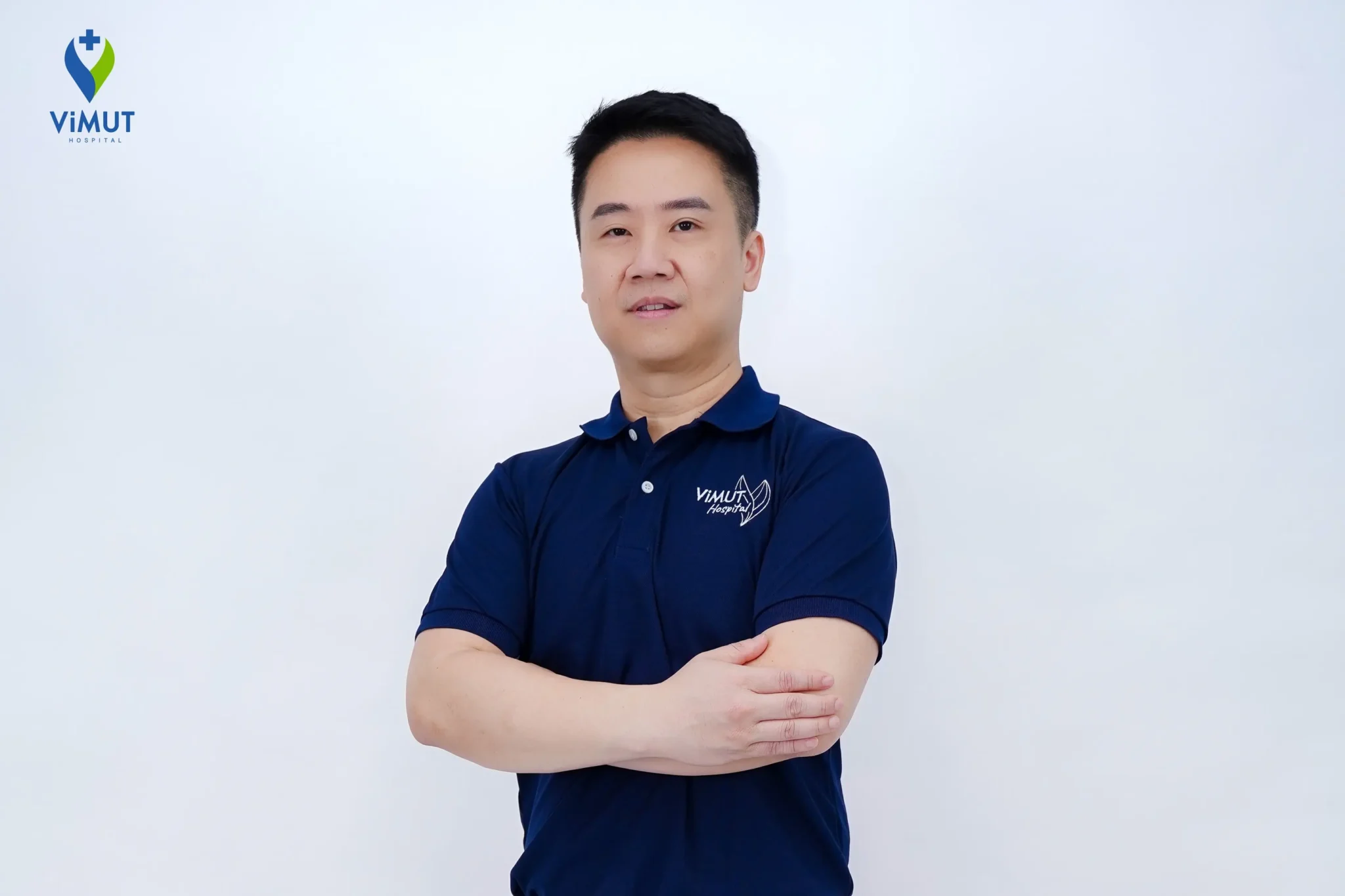 ายแพทย์นิพัฒน์ กุหลาบขาว ประธานเจ้าหน้าที่บริหาร โรงพยาบาลวิมุต