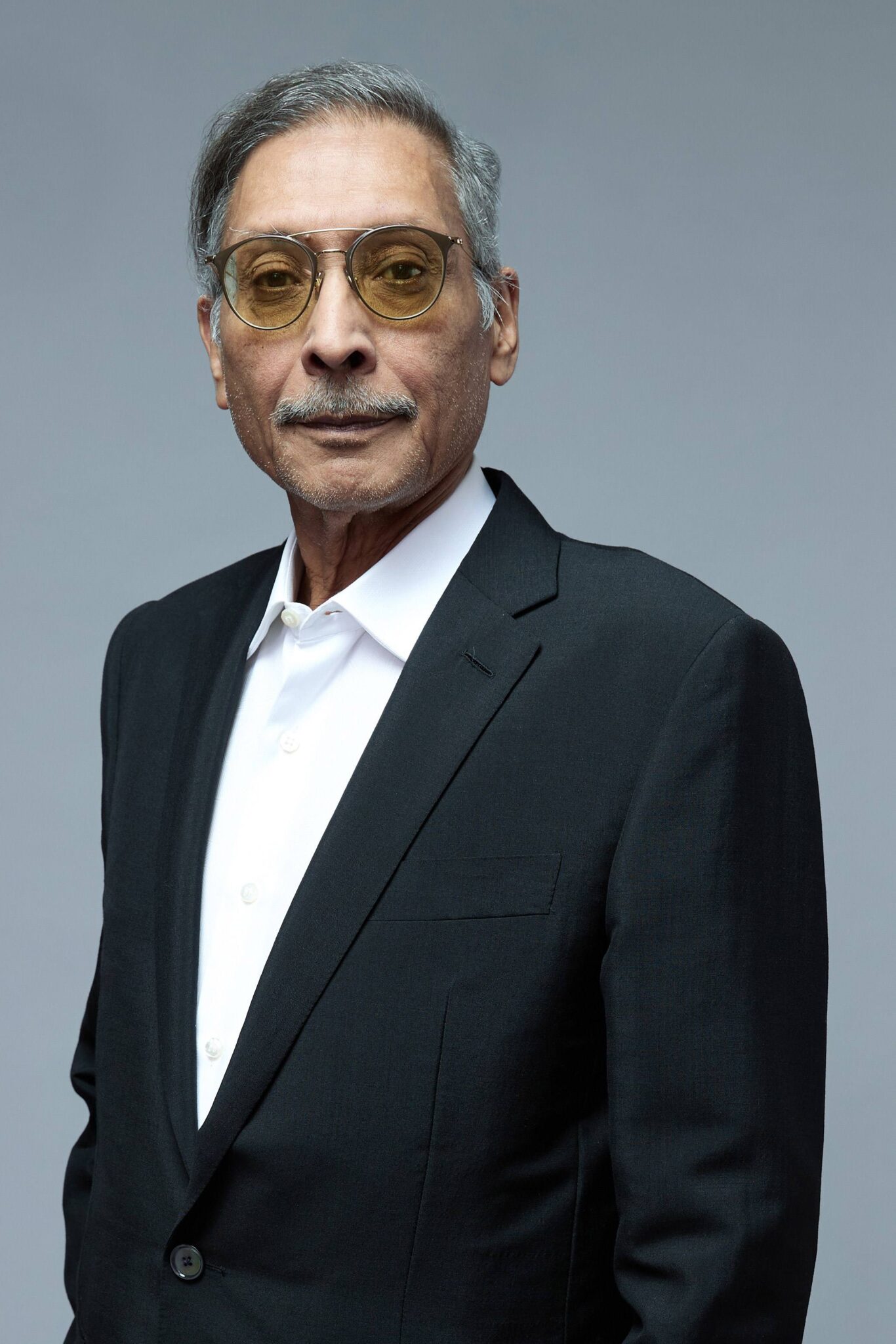 คุณอาลก โลเฮีย
